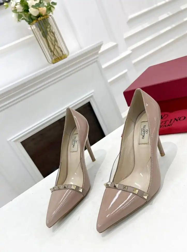 hype Valentino High Heels