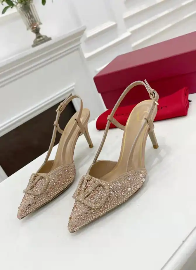 hype Valentino High Heels