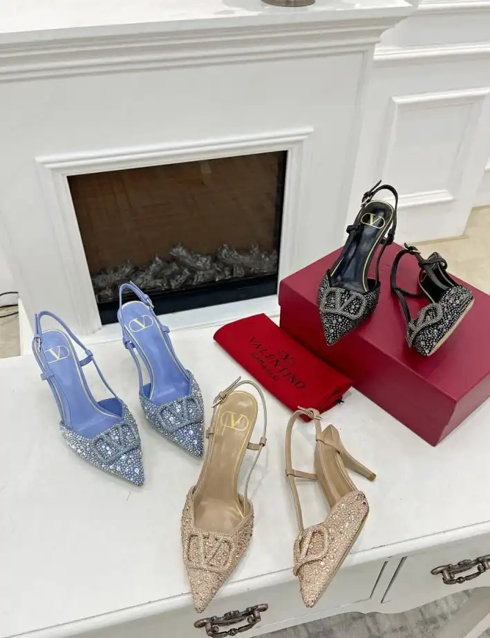 hype Valentino High Heels