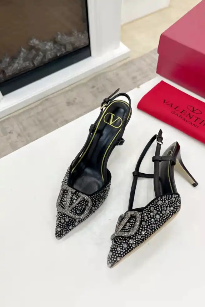 hype Valentino High Heels