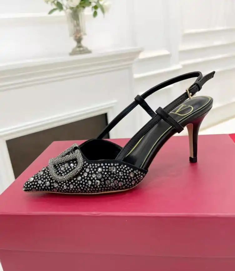 hype Valentino High Heels