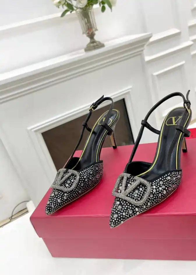 hype Valentino High Heels