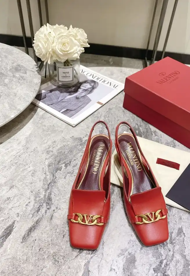 hype Valentino High Heels