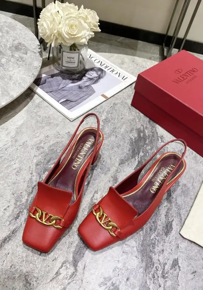 hype Valentino High Heels