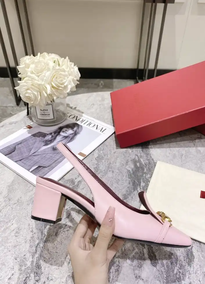 hype Valentino High Heels