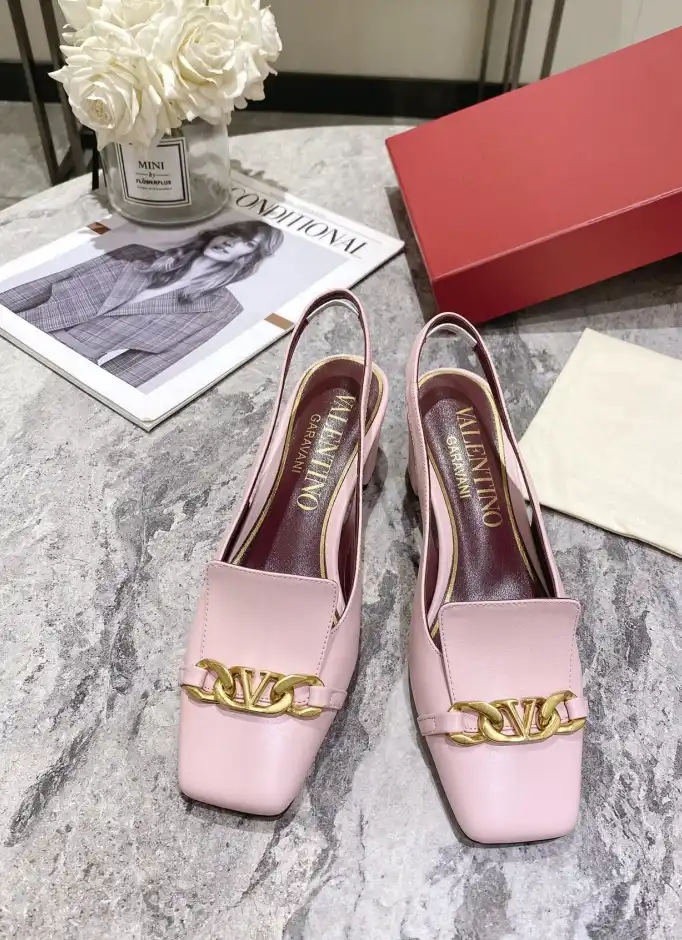 hype Valentino High Heels