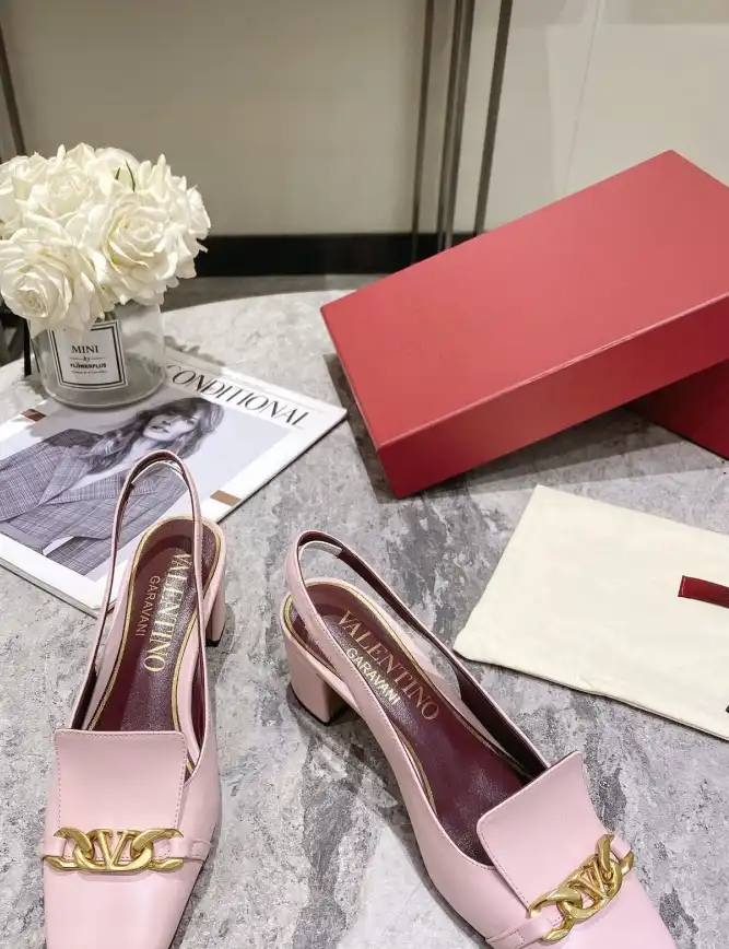 hype Valentino High Heels