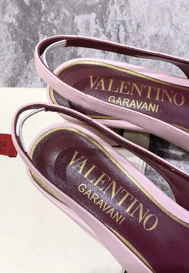 hype Valentino High Heels