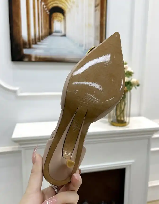 hype Valentino High Heels