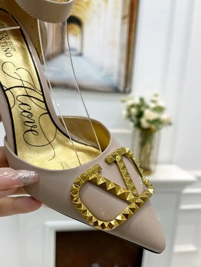 hype Valentino High Heels