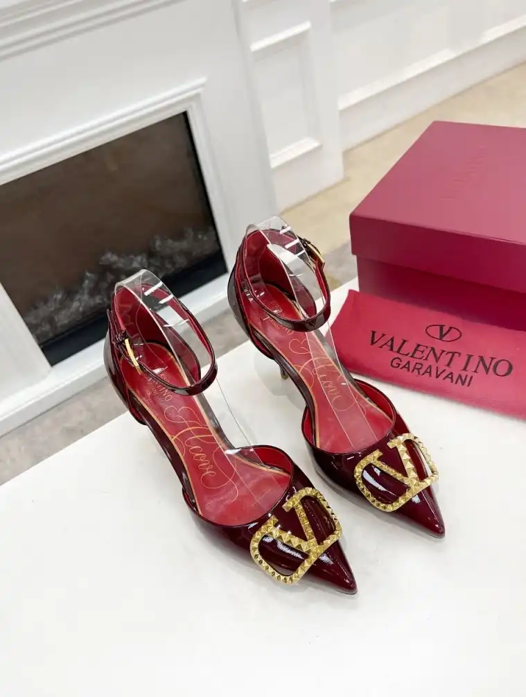 hype Valentino High Heels