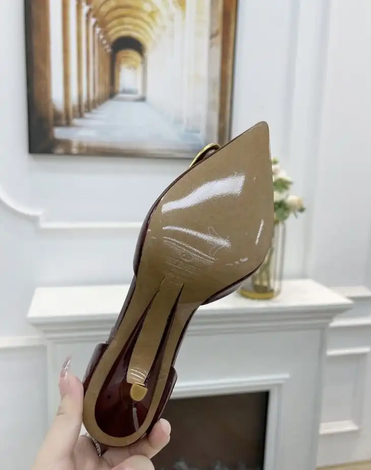 hype Valentino High Heels