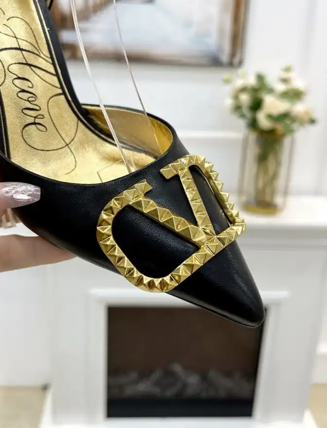 hype Valentino High Heels