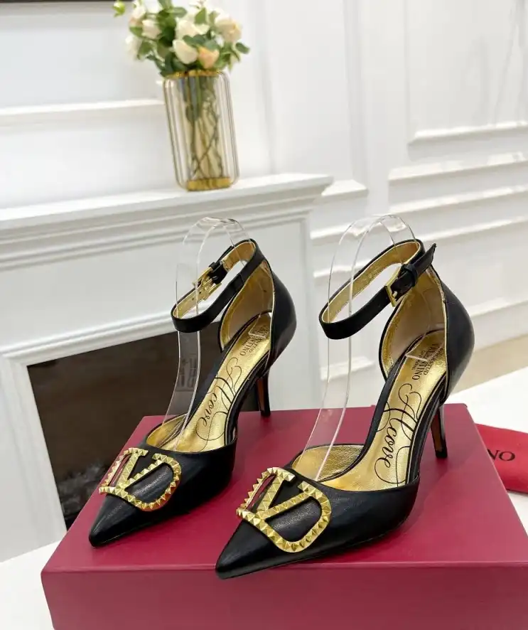 hype Valentino High Heels