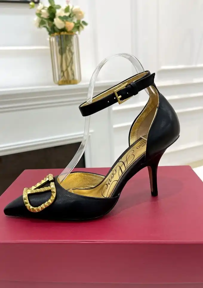 hype Valentino High Heels