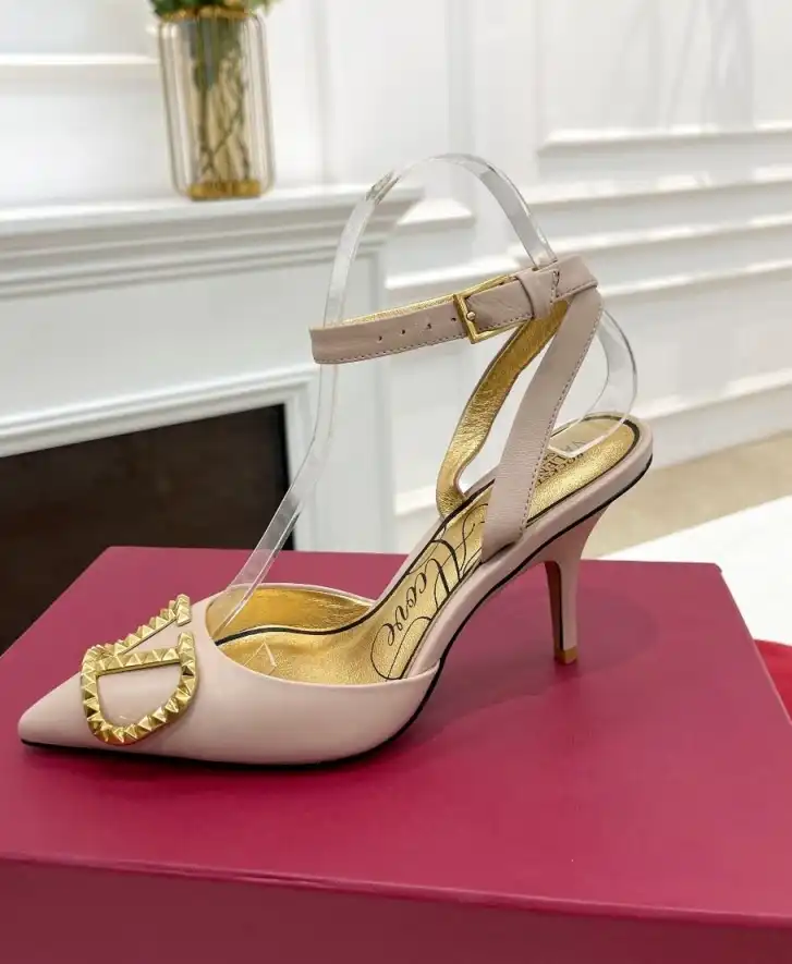 hype Valentino Sandals