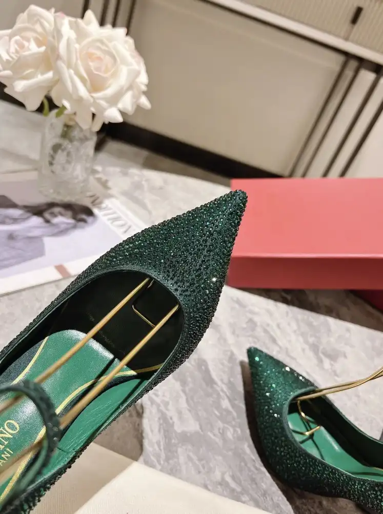 hype Valentino High Heels