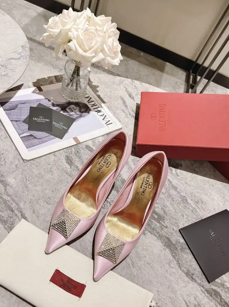 hype Valentino High Heels