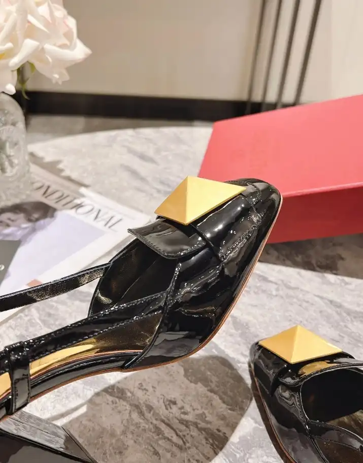 hype Valentino High Heels