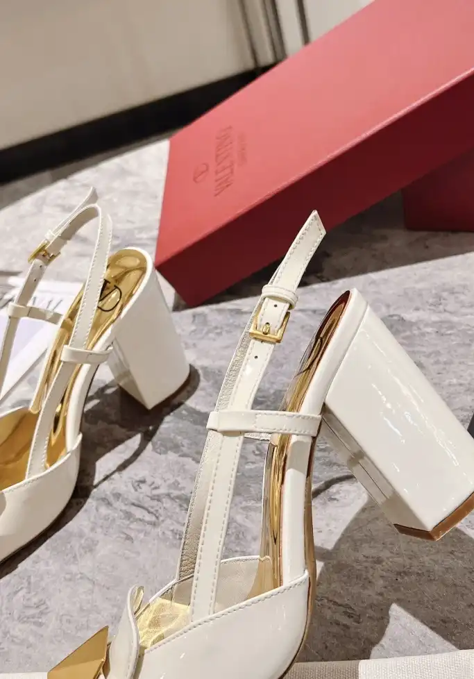 hype Valentino High Heels