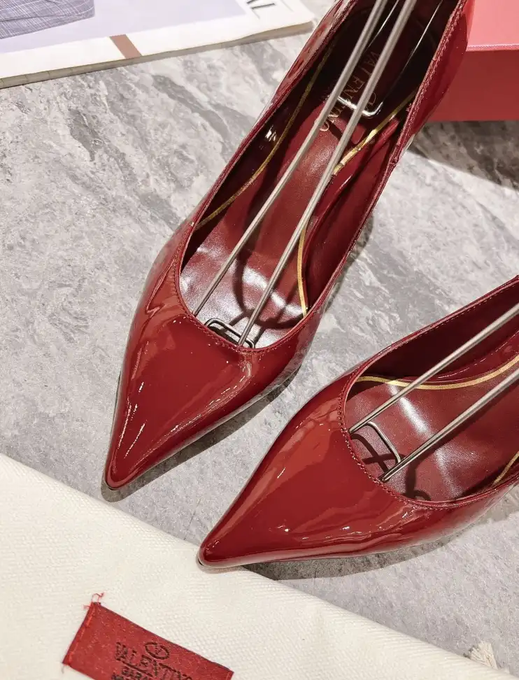 hype Valentino High Heels