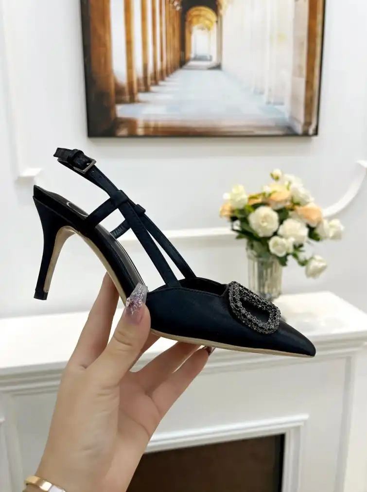 hype Valentino Sandals