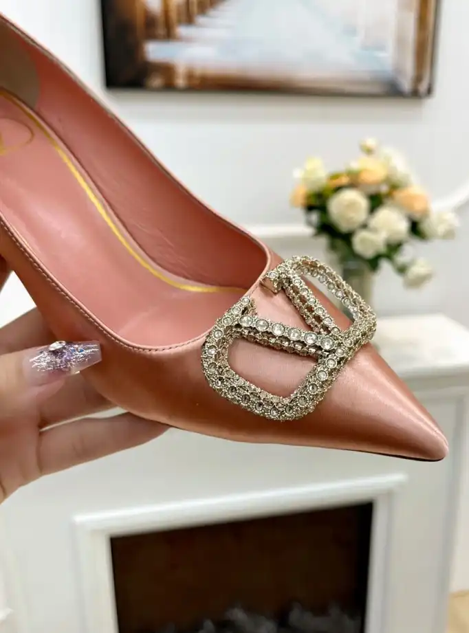 hype Valentino High Heels