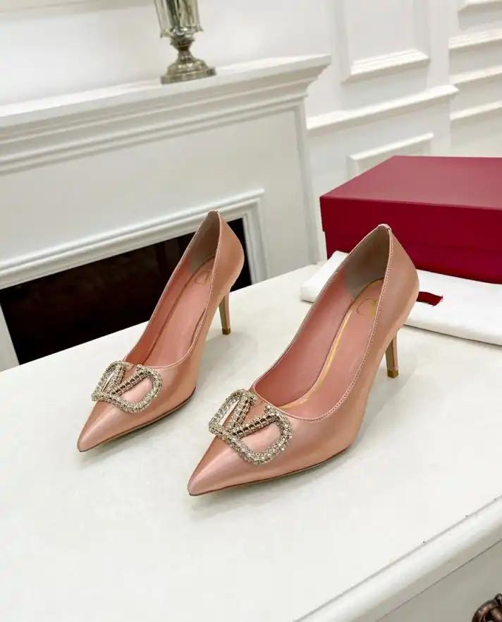 hype Valentino High Heels