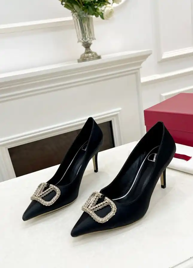 hype Valentino High Heels