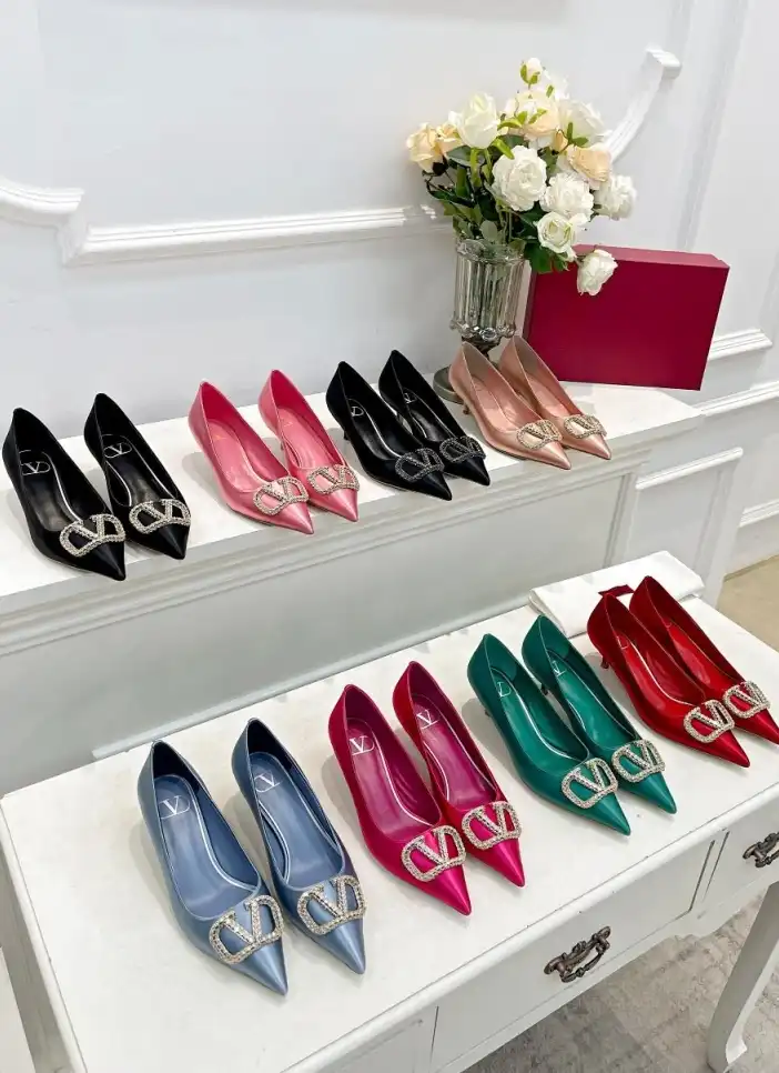 hype Valentino High Heels