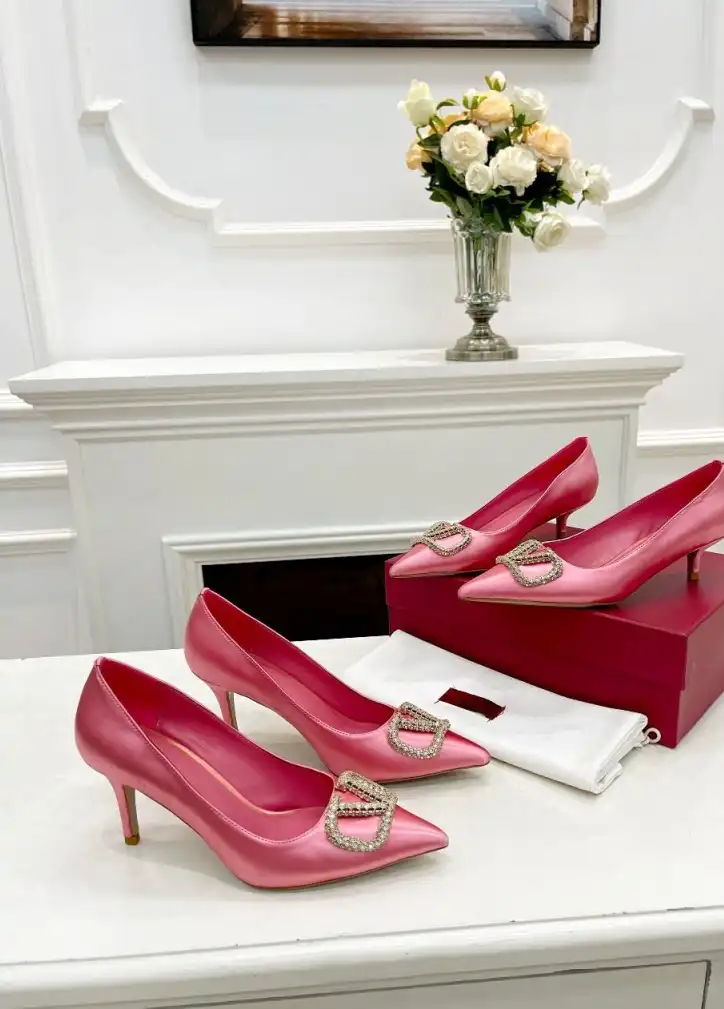 hype Valentino High Heels