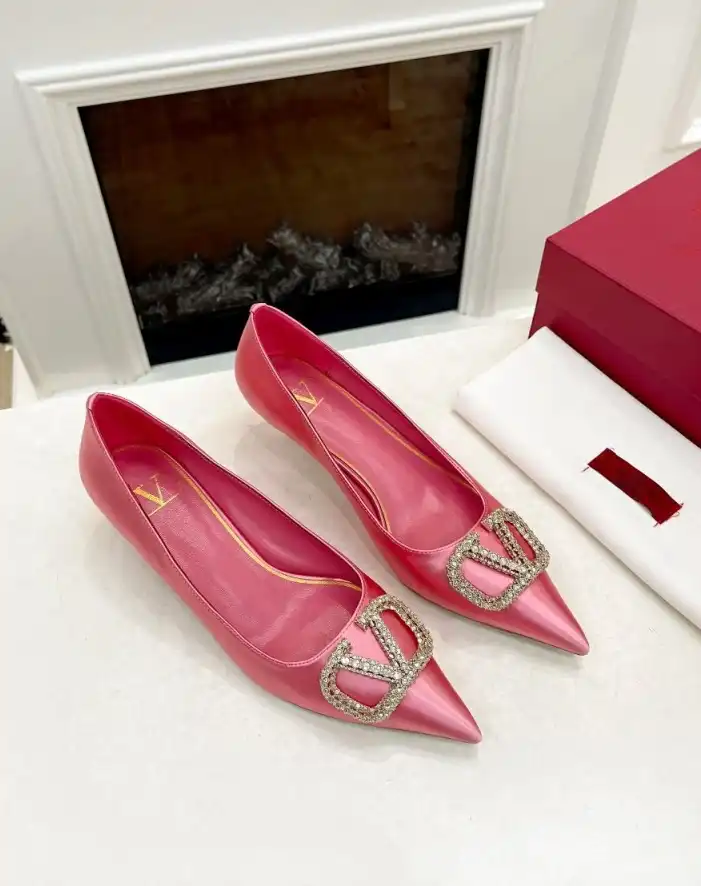 hype Valentino High Heels