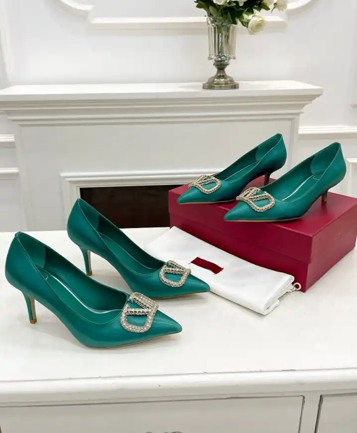 hype Valentino High Heels