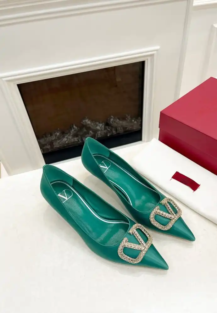 hype Valentino High Heels