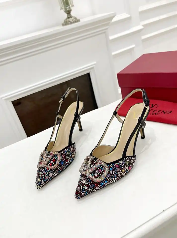 hype Valentino High Heels