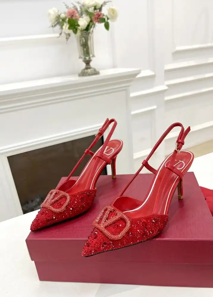 hype Valentino High Heels