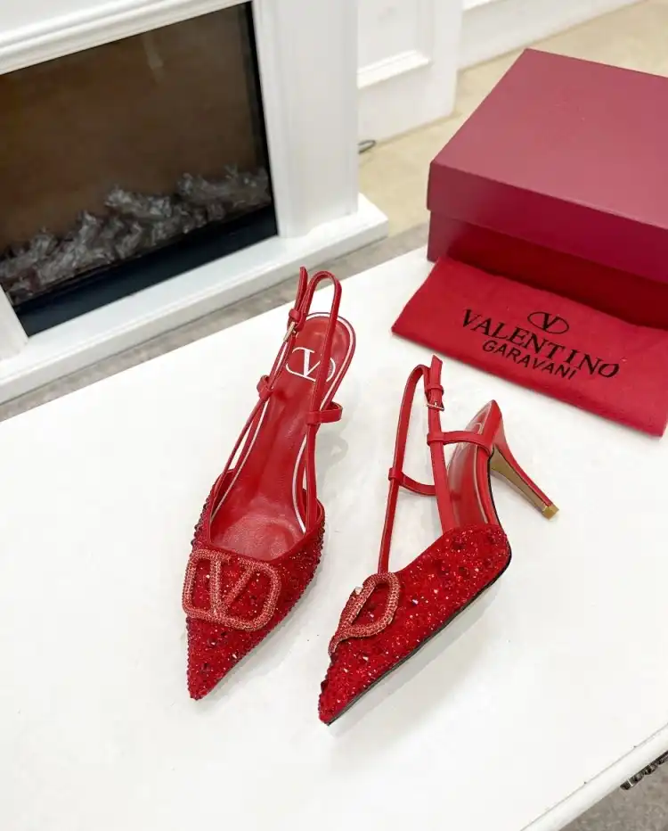 hype Valentino High Heels