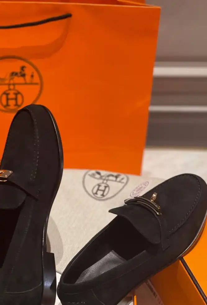 hype Hermes Leather Shoes