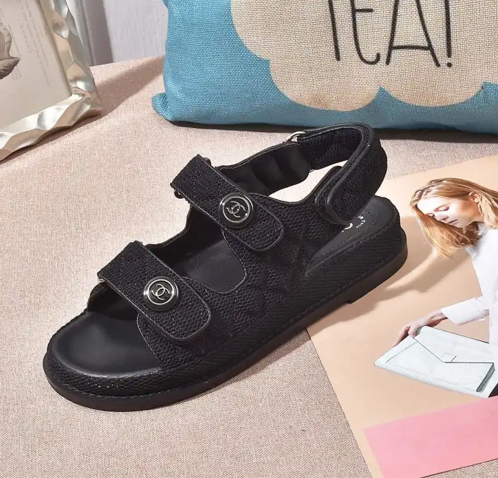 hype Chanel Sandals