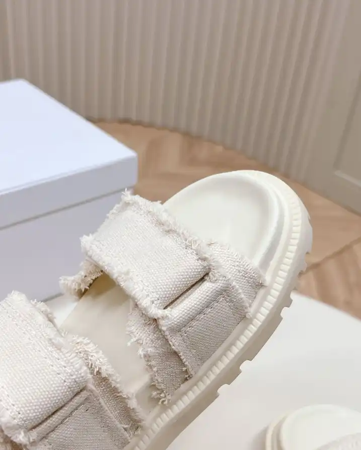 hype Christian Dior Slippers