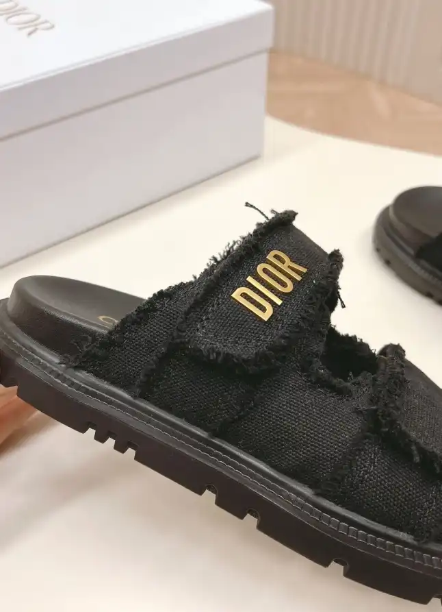 hype Christian Dior Slippers