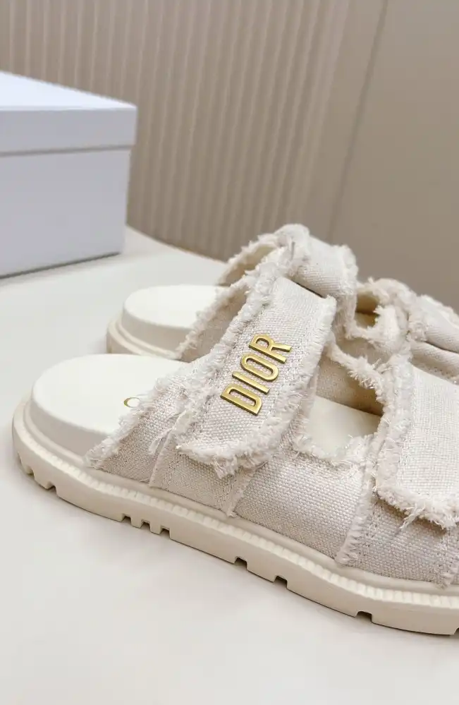 hype Christian Dior Slippers