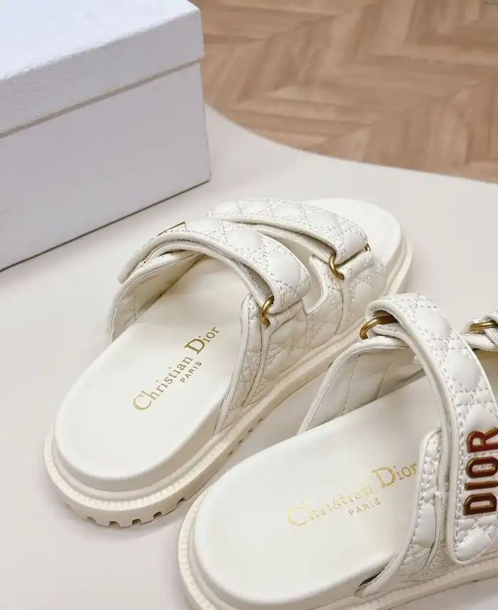 hype Christian Dior Slippers