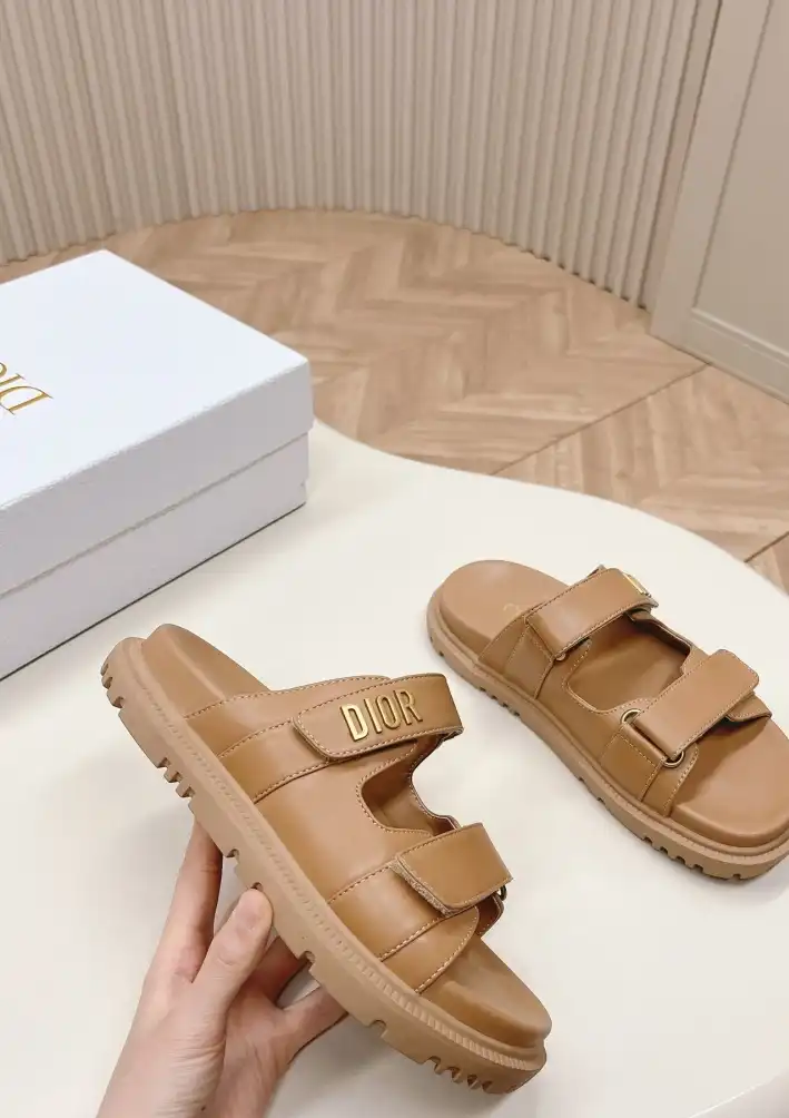 hype Christian Dior Slippers