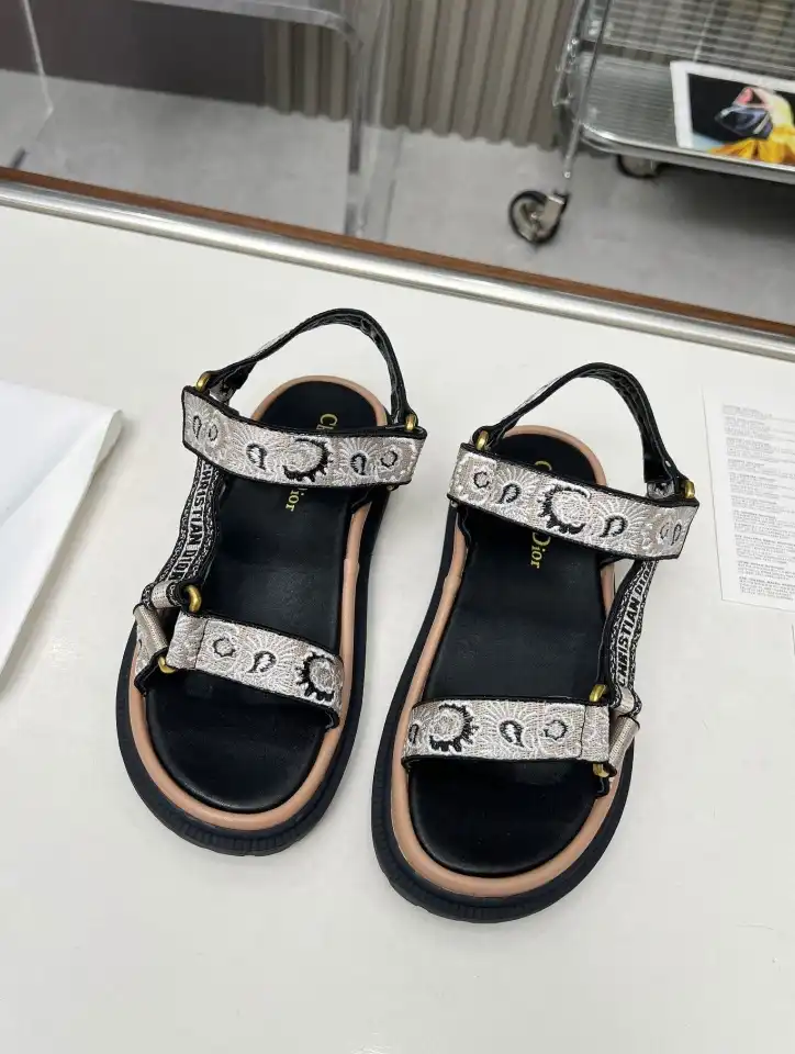 hype Christian Dior Sandals