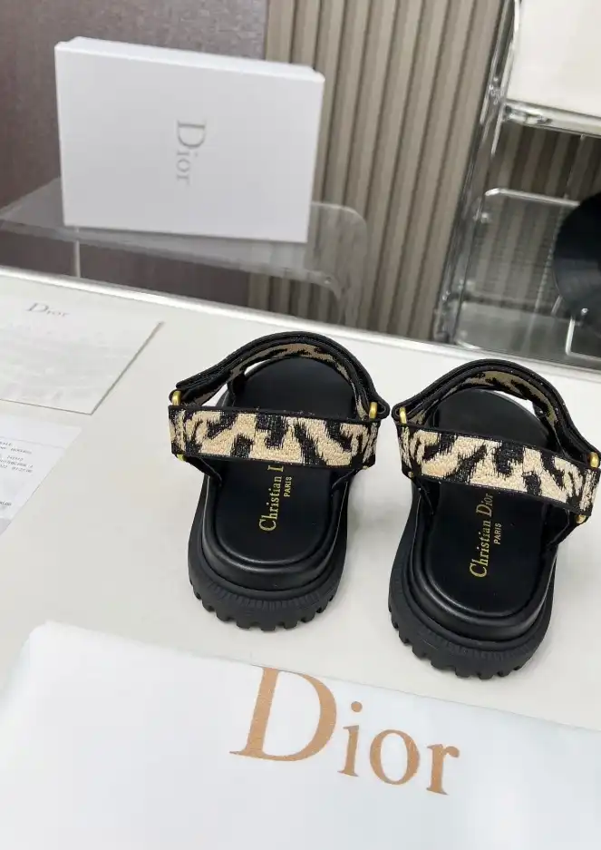 hype Christian Dior Sandals