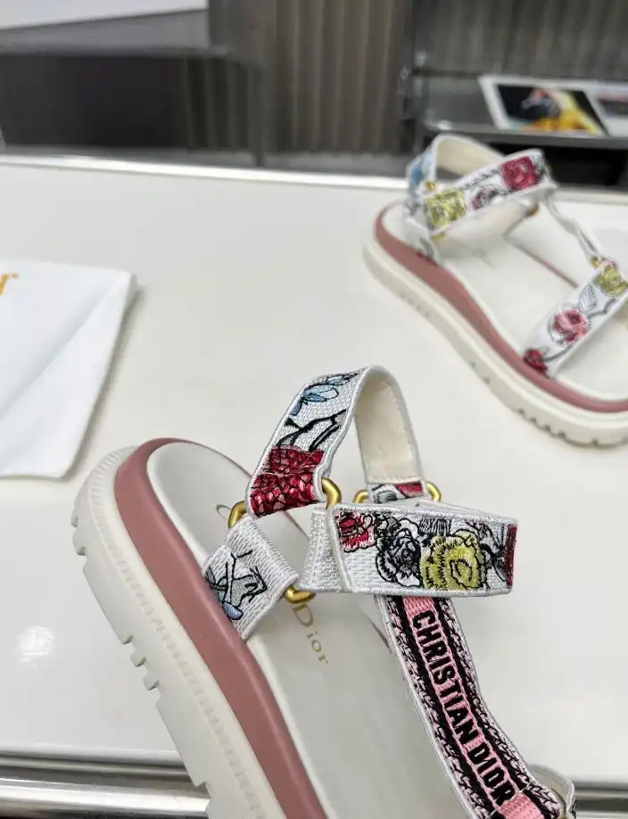 hype Christian Dior Sandals