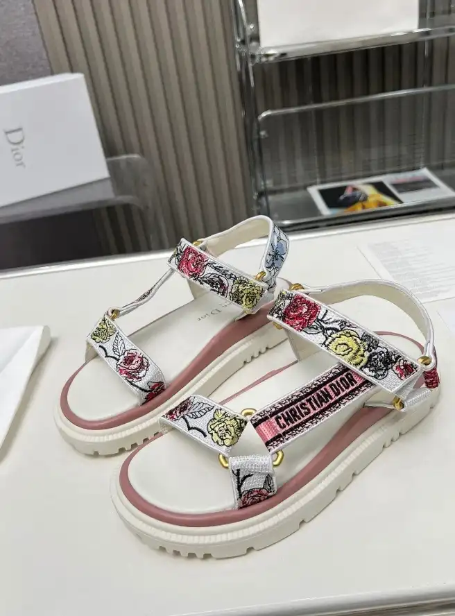 hype Christian Dior Sandals