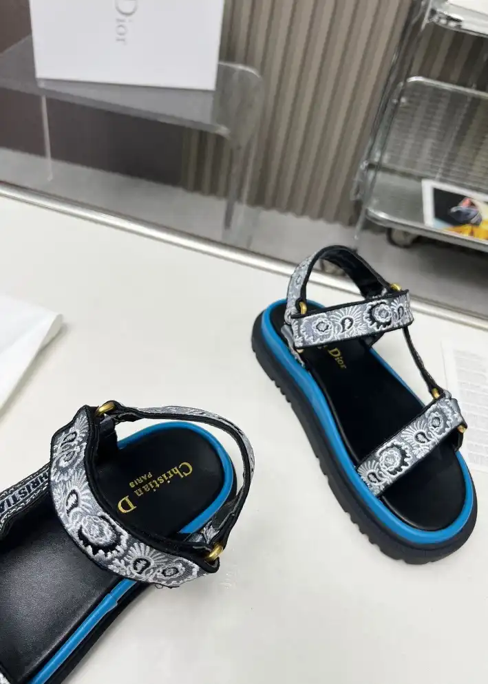 hype Christian Dior Sandals