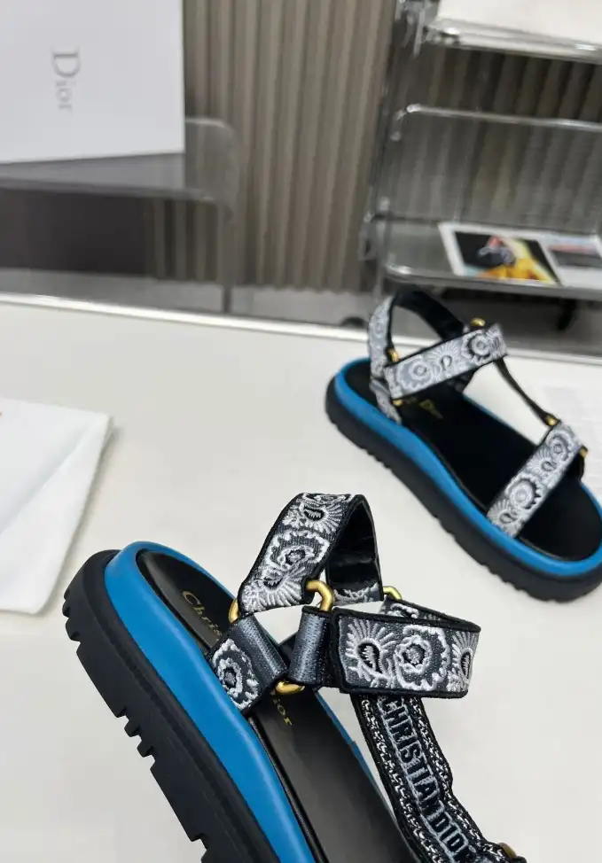 hype Christian Dior Sandals